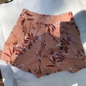 NWT Joie high waisted shorts size 6